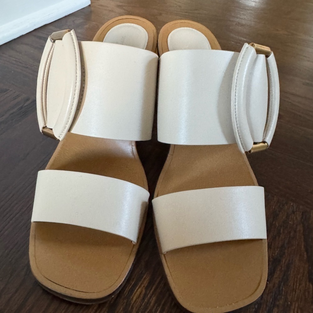 Banana Republic D’Orsay Sandals - size 10 - Picture 2 of 12